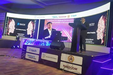 Prashant Akhawat presenting &lsquo;AI in Medical Imaging&rsquo; at the NASSCOM Xperience AI forum in Bengaluru, 2019.